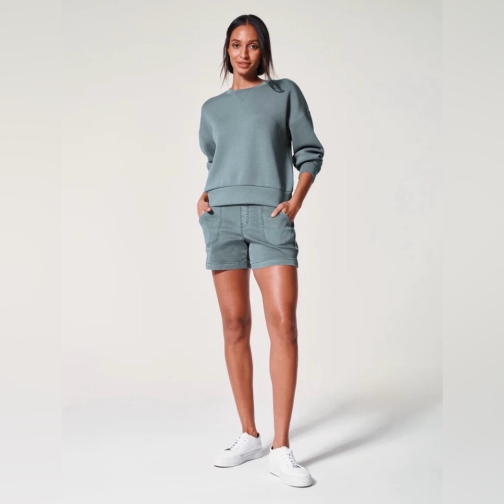 SPANX Blue/ Gray Twill Stretch Shorts